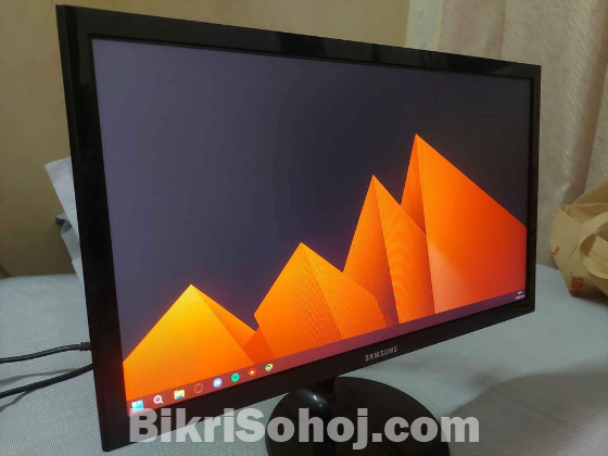 Samsung Monitor S19F350HNW LED